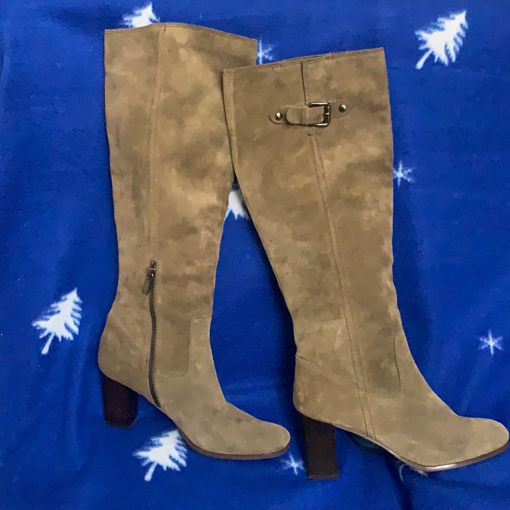 Tan Suede Michael Korrs Boots